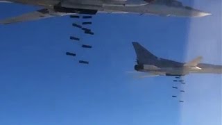 Rusia realizó más 50 bombardeos contra EI en Siria [upl. by Yarased312]