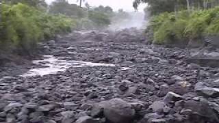 Lahar in Semeru 2003 [upl. by Aihsenyt697]