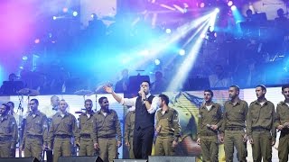 Shwekey  Mi Sheberach  Live in Nokia 2013 [upl. by Enyawal]